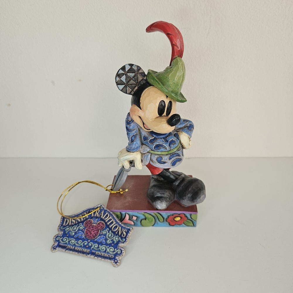 Disney Enesco 4016553 Jim Shore Sew Brave Mickey Mouse Figurine